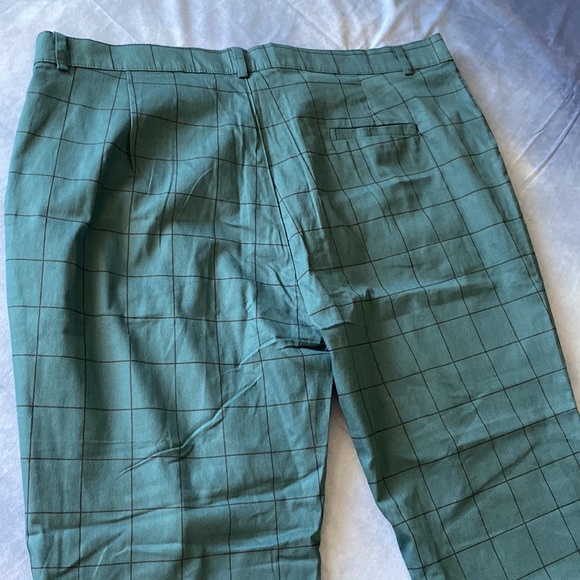 Men’s 38x31 green casual pants - Picture 8 of 16